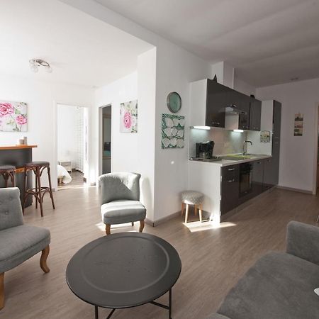 Gite 65 M2 200 M Gare T-G-V 400 M Centre-Ville Grand Parking 250 Places Gratuit Face Au Logement Arras Extérieur photo
